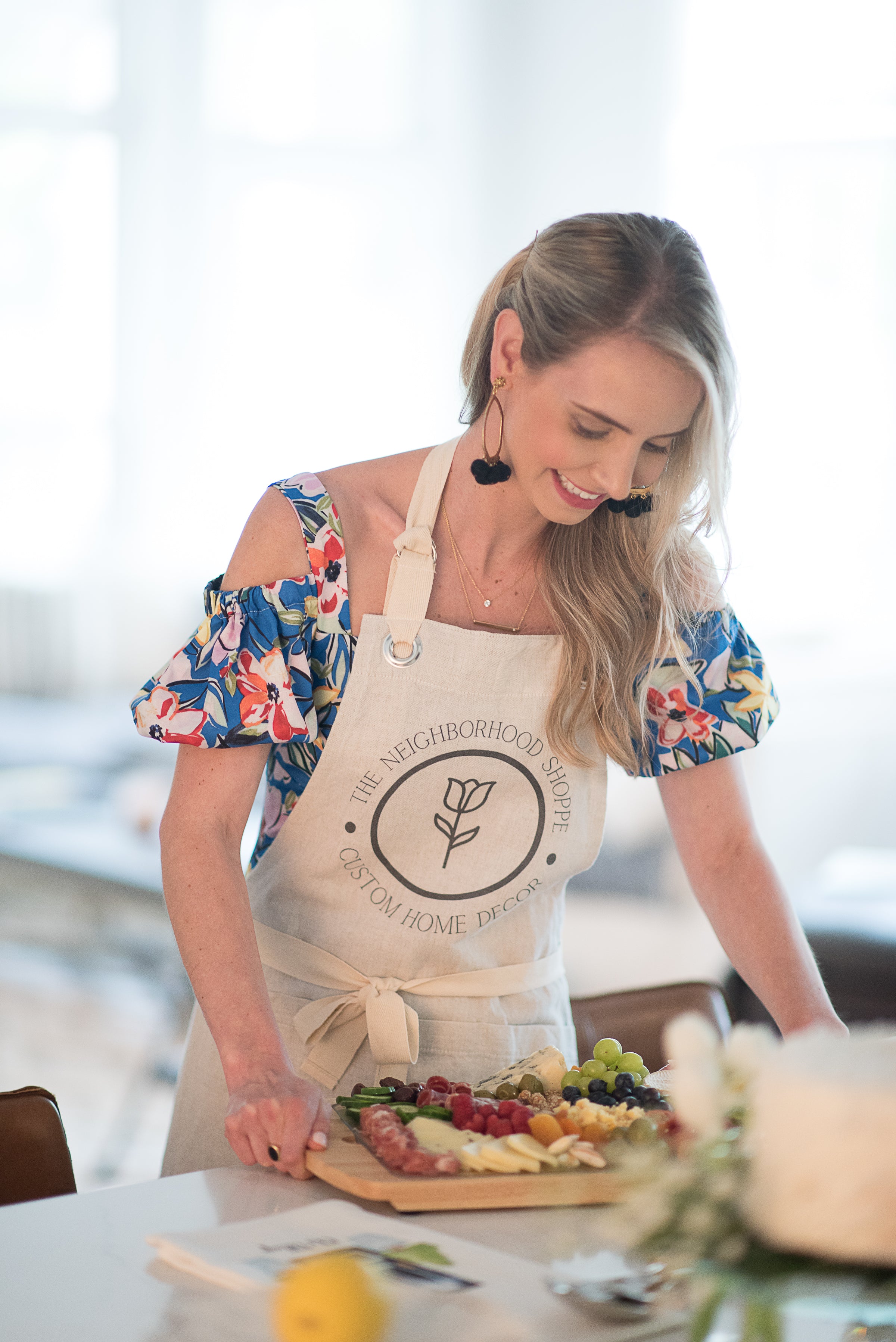 The Neighborhood Shoppe Apron